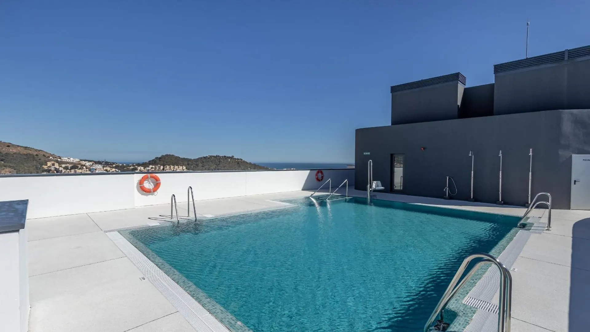 شقة Malaga Skyline 1 Pool & Parking Free إسبانيا