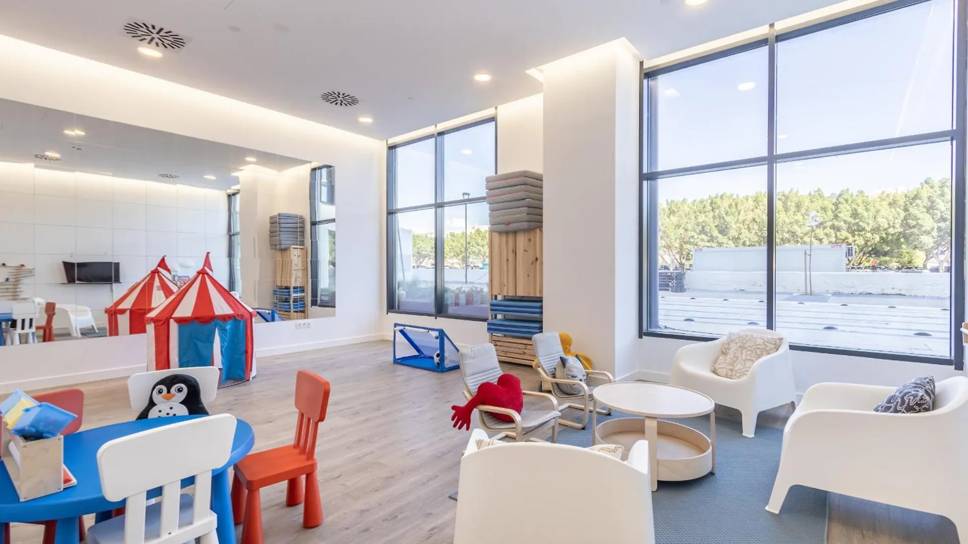 شقة Malaga Skyline 1 Pool & Parking Free