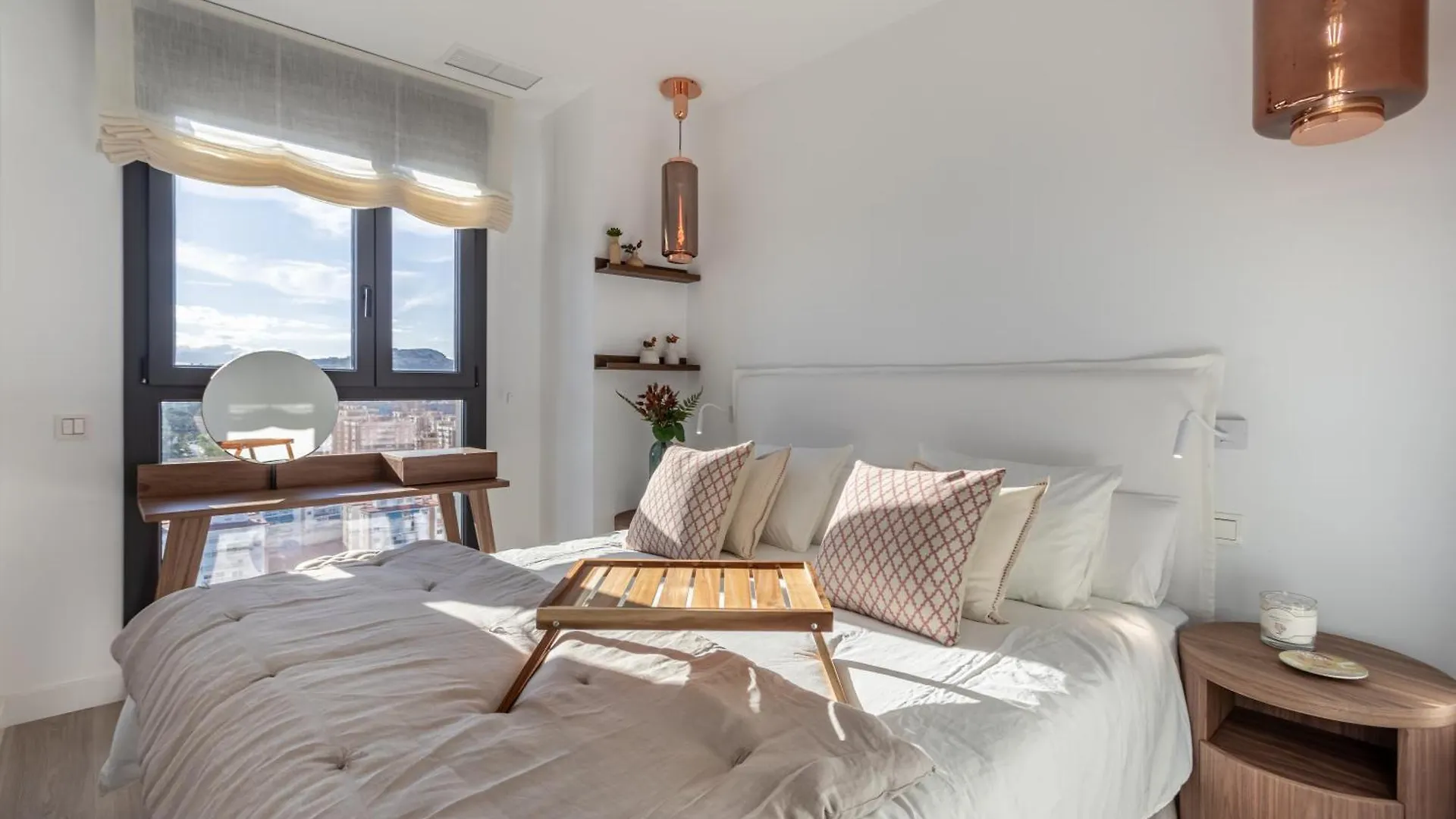 Malaga Skyline 1 Pool & Parking Free Apartment